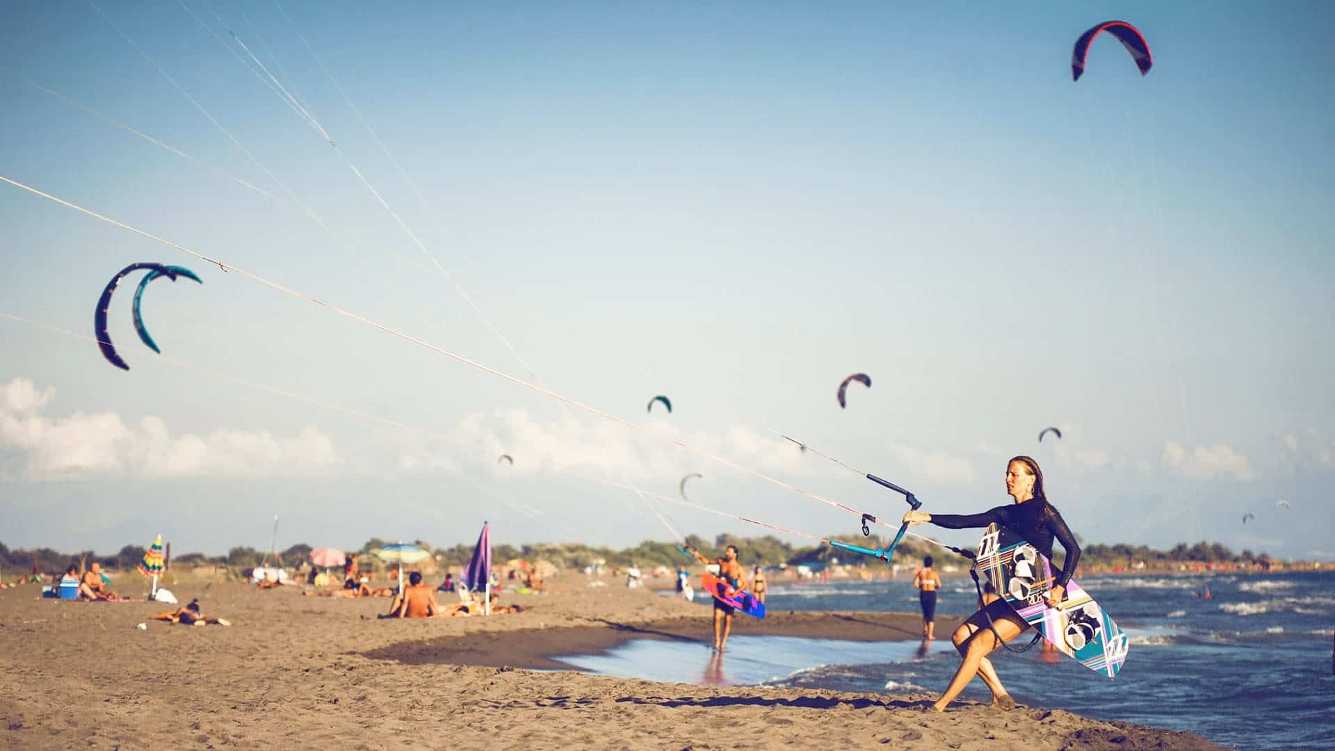 Ada Bojana kitesurfing