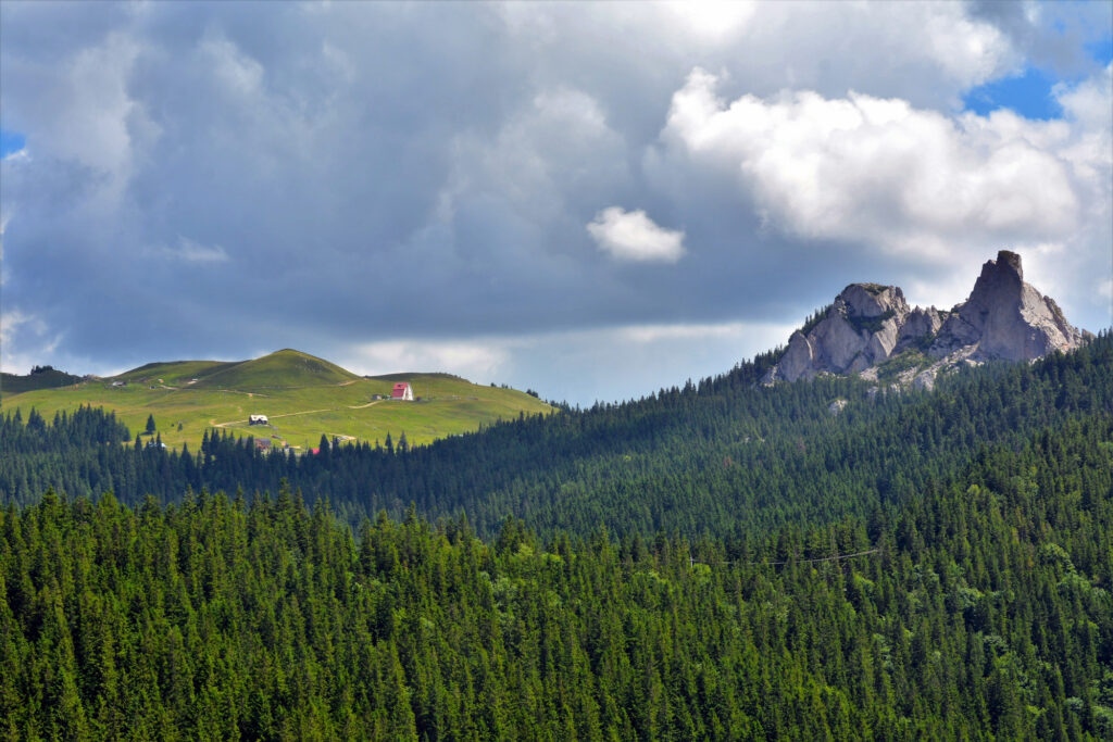 Landscape with the Pietrele Doamnei massif from the Rarau mountains